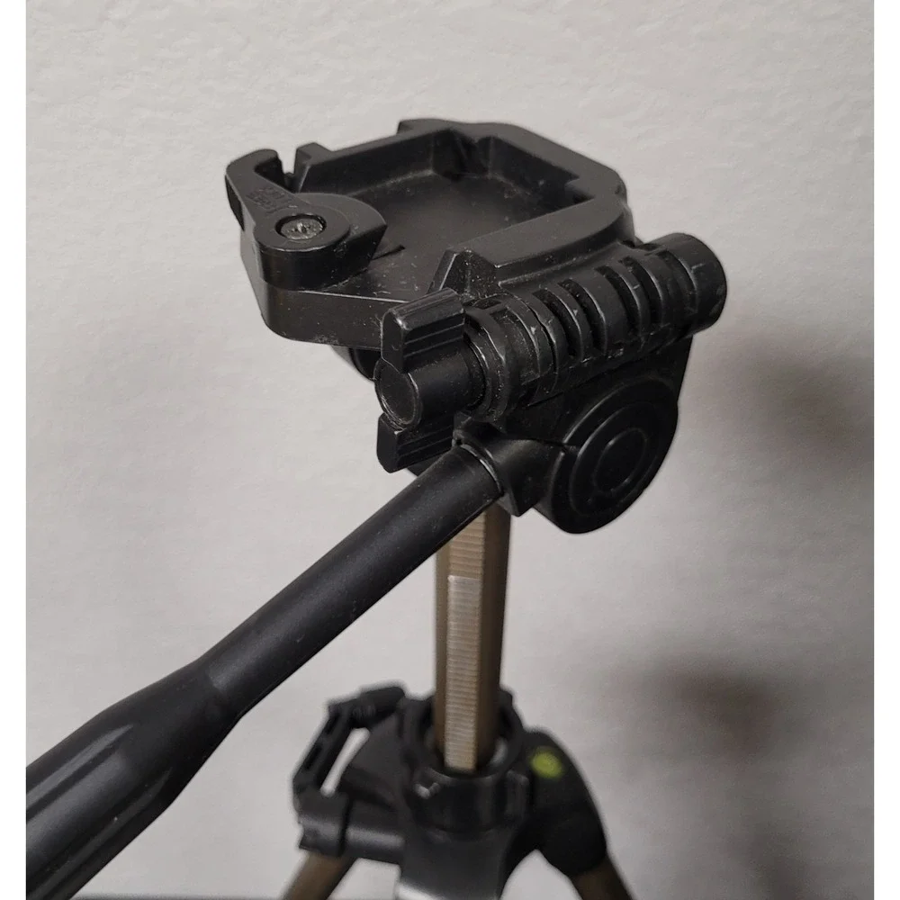 Dynex DX-TRP60 Professional 60